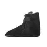 Side view of the Syndicate Hardshell Liner, featuring the streamlined black design and sturdy sole construction.